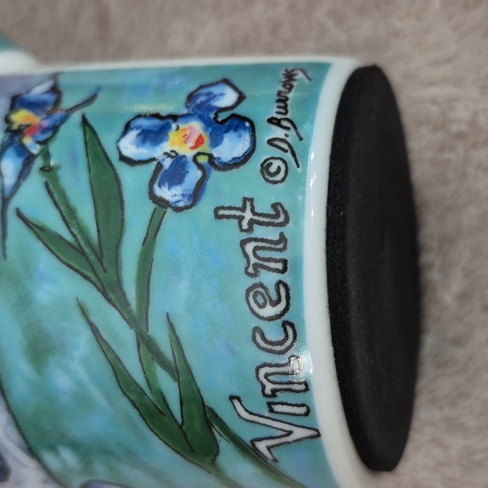 Chaleur Master Collection Vincent Van Gogh Irises Travel Mug By D. Burrows. EUC - Picture 4 of 7